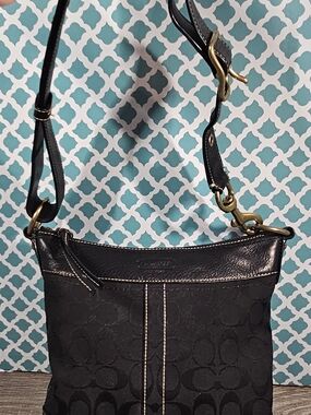 Coach Black Signature Logo Y2K shoulder/crossbody bag in MINT CONDITION